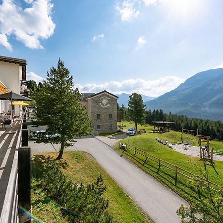 Randolins Familienresort Сейнт Мориц Екстериор снимка