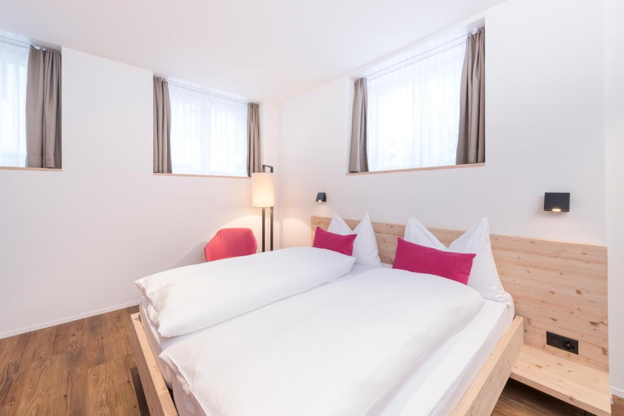 Randolins Familienresort Сейнт Мориц Екстериор снимка
