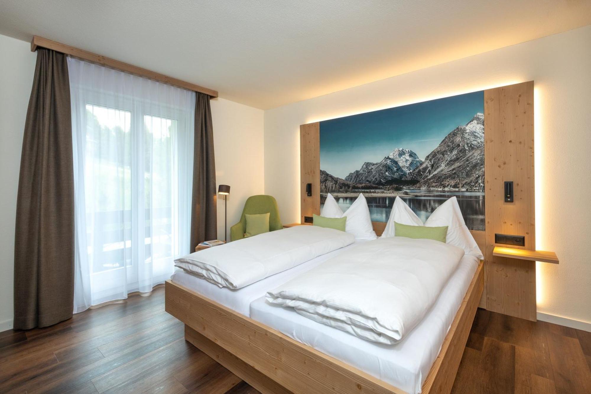 Randolins Familienresort Сейнт Мориц Екстериор снимка